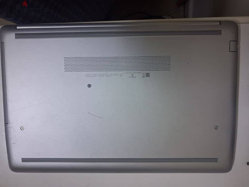 HP LAPTOP 1