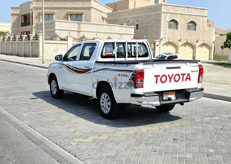 TOYOTA HILUX 2021 DOUBLE CABIN AUTOMATIC PICK-UP 5