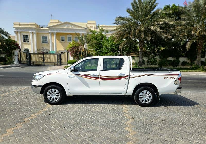 TOYOTA HILUX 2021 DOUBLE CABIN AUTOMATIC PICK-UP 6