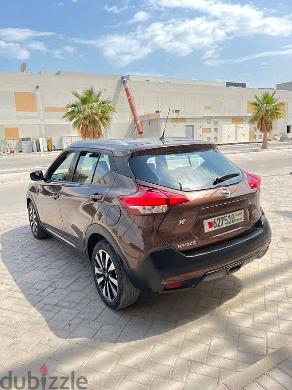 Nissan Kicks 2018 First Owner Low Millage Very Clean Condition 5