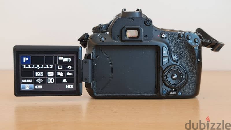 Canon 60d with a battery grip 6