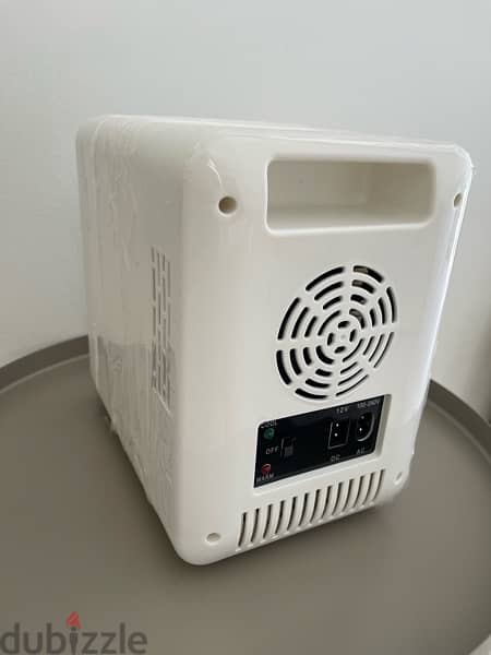 Mini Refrigerator/ warmer 1