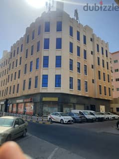 Commercial building for rent in Hoora 0