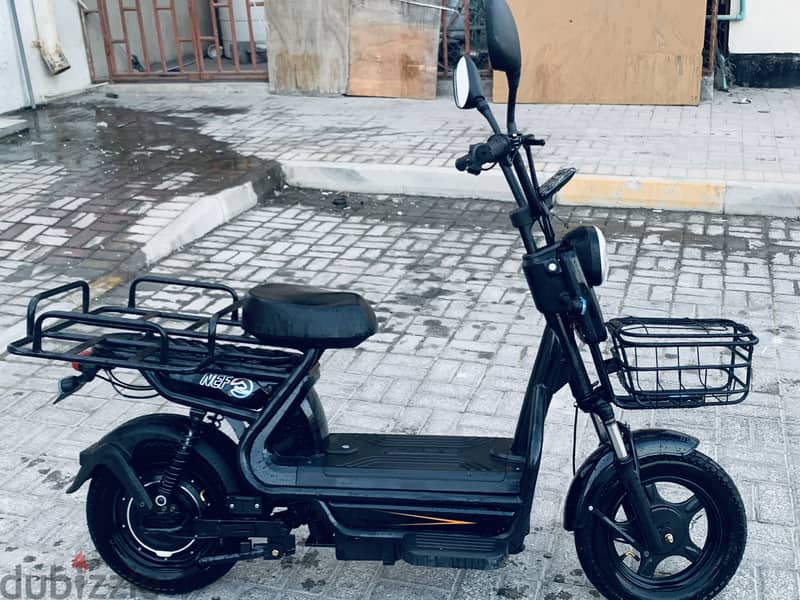 1 month only  used electrical bike, 2