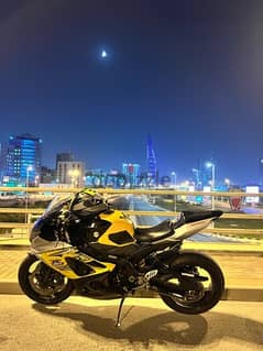 suzuki gsxr 1000 0