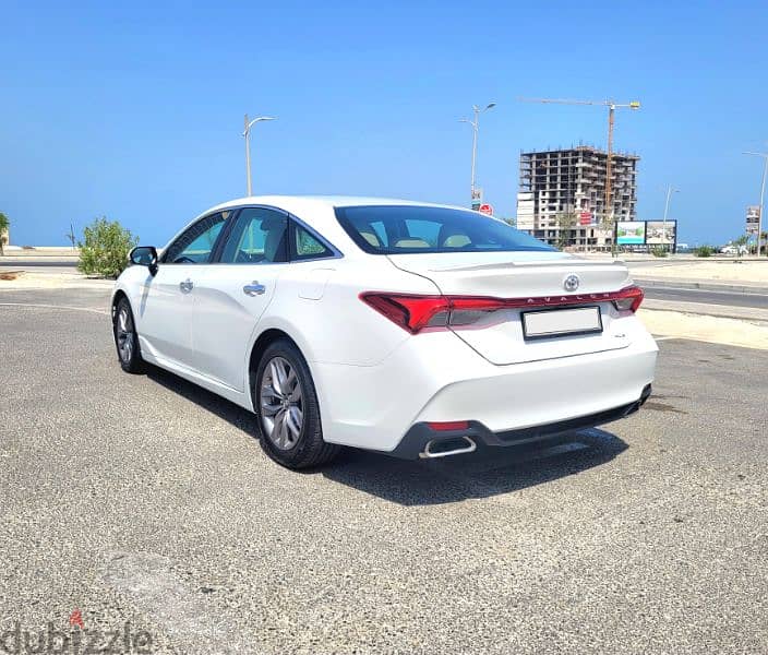 TOYOTA AVALON XLE MODEL 2020 WELL MAINTAINED  FAMILY USED CAR FOR SALE 5