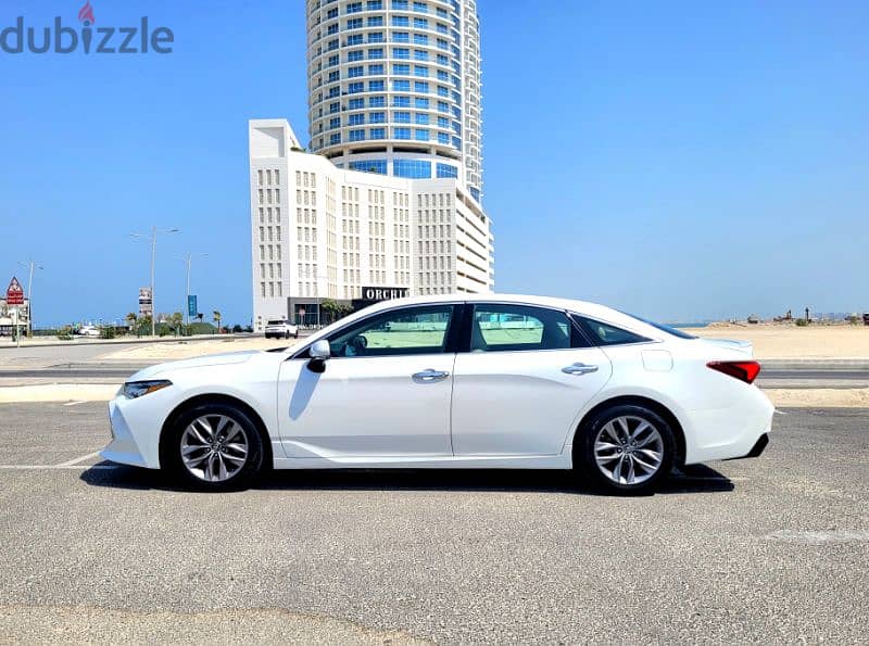 TOYOTA AVALON XLE MODEL 2020 WELL MAINTAINED  FAMILY USED CAR FOR SALE 6