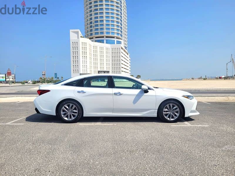 TOYOTA AVALON XLE MODEL 2020 WELL MAINTAINED  FAMILY USED CAR FOR SALE 7