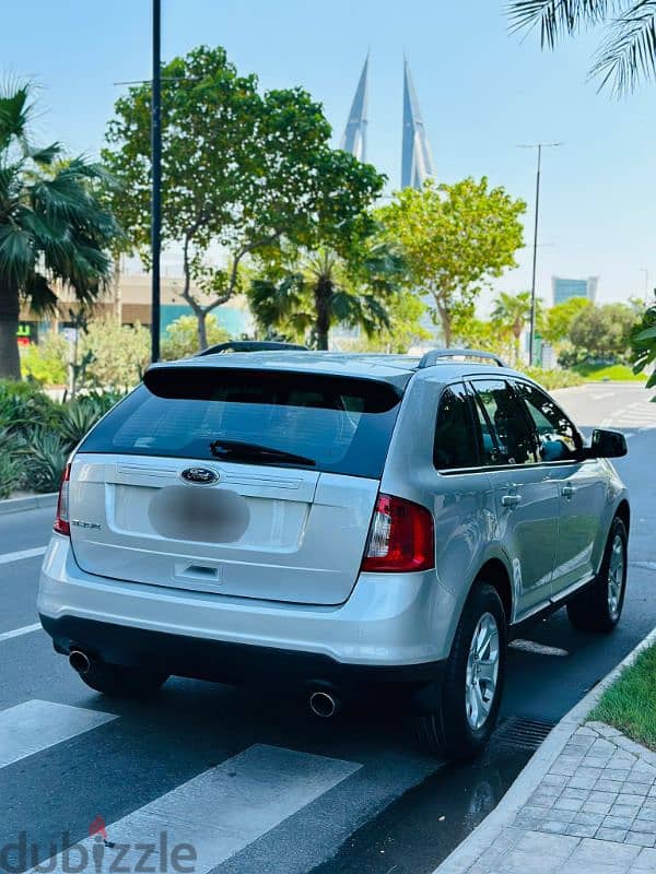 Ford Edge 2013 model. Fully Agent Maintained car in excellent condition 6