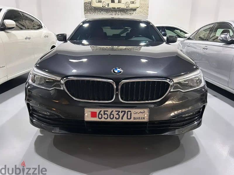 BMW 530i Sport Line 2017 Agent history 4 Cylinders 2.0L Turbocharged 7