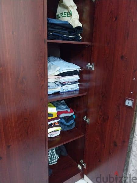 5 door cupboard with mirror for sale 2