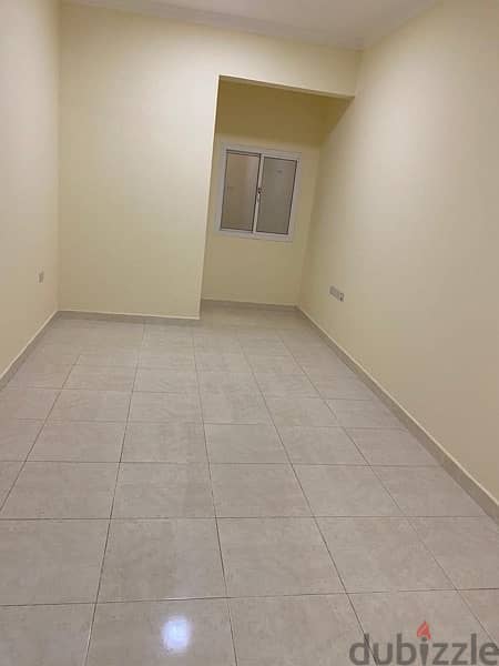 Safe Family Flat in Aali w/Covered Parking 4