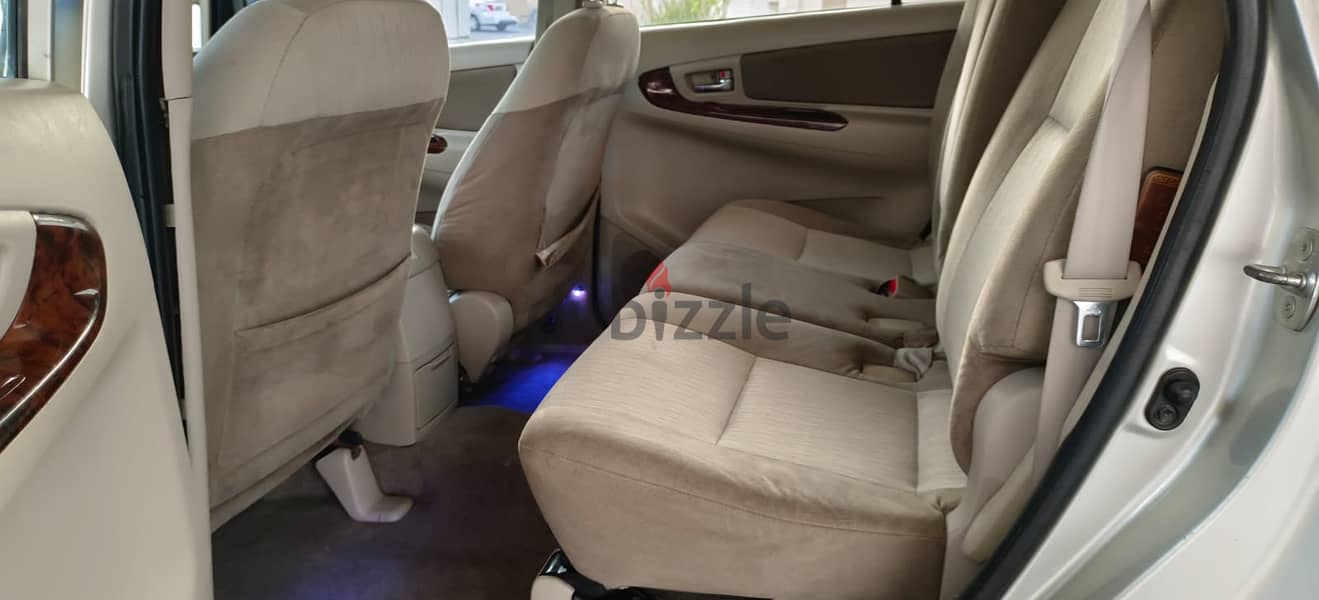 Toyota Innova 2014 7