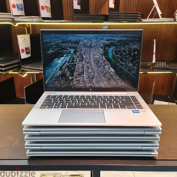 HP EliteBook 840 G8
Core i5-11th Gen 1