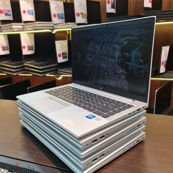 HP EliteBook 840 G8
Core i5-11th Gen 3