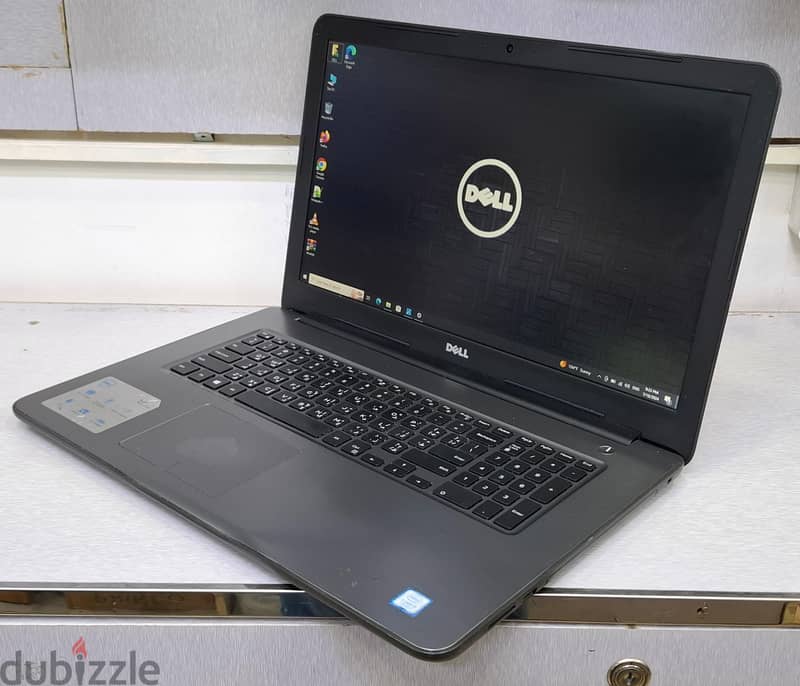 DELL i7 7th Generation Graphics Laptop 15.6" AMD 4GB Graphic 16GB RAM 0