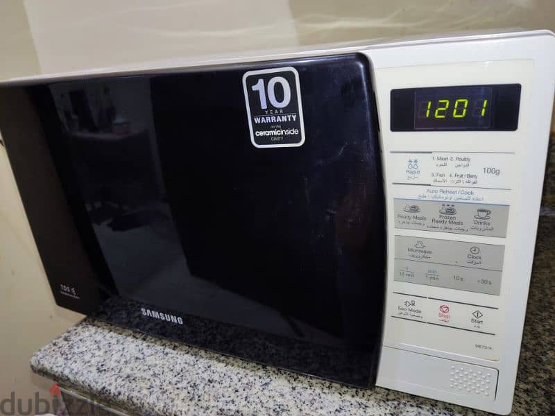 Samsung Digital Microwave, 25 liter Capacity 0