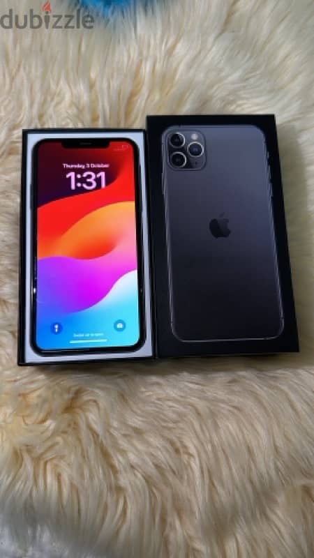 iPhone 11  pro max 256GB 1