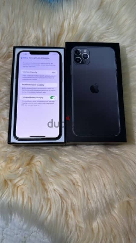 iPhone 11  pro max 256GB 2