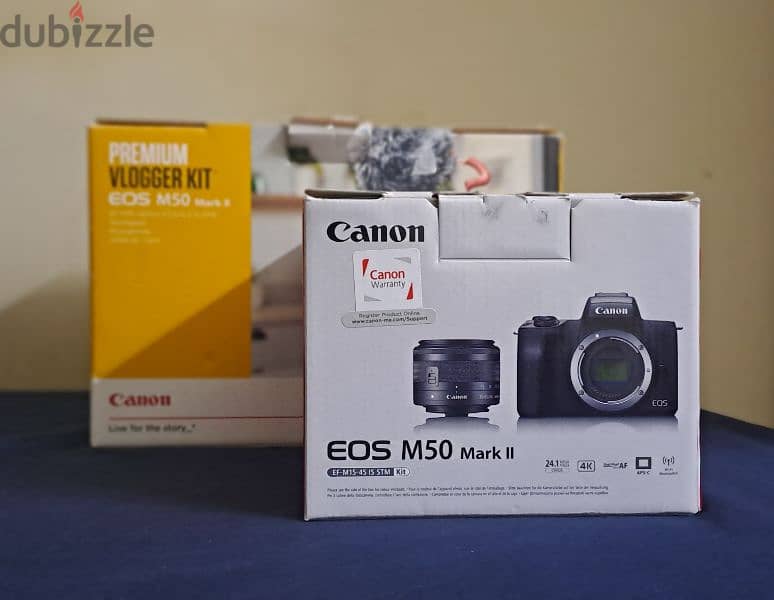 canon M50 mark 2 mirrorless camera+vloging kit,3 batterys and adapter 3