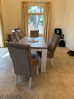 like new condition dining table