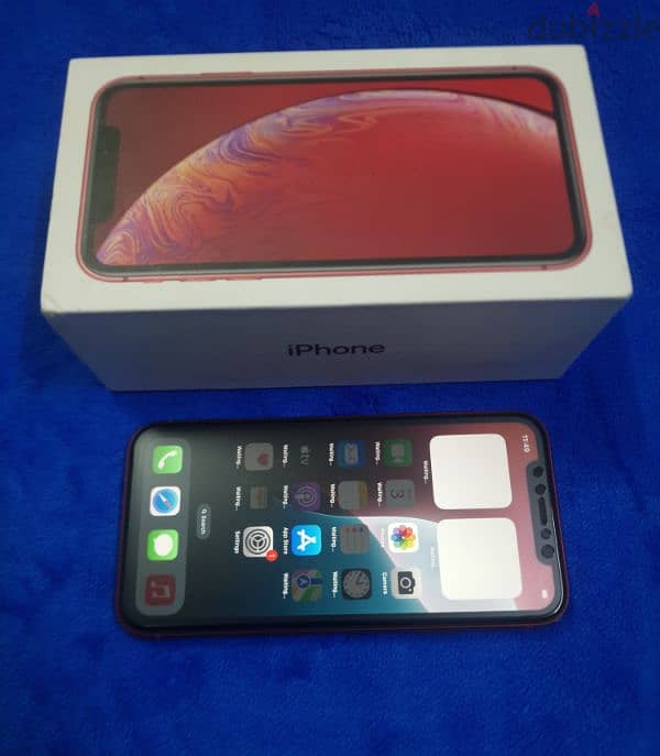 iPhone xr 64gb battery 95 all original box charge have 1