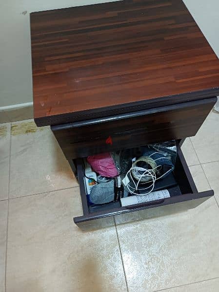 small desk or drawer of hard wood 3