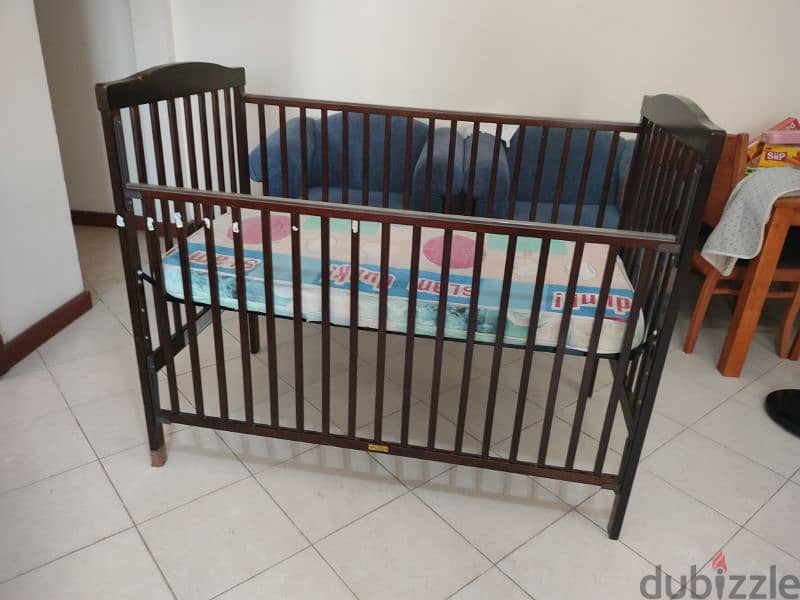 baby crib 0