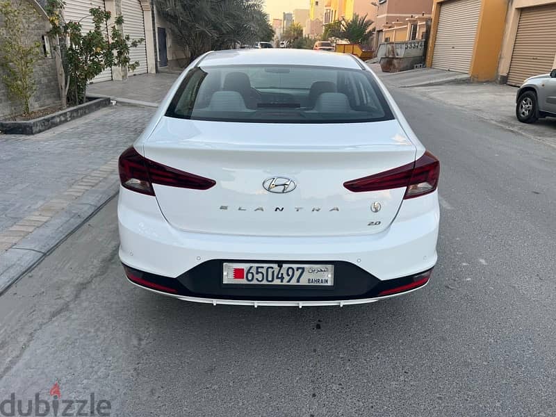 Hyundai Elantra Model 2020 4