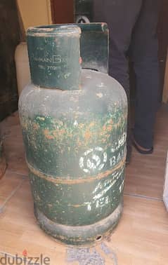 Bahrain Gas Cylinder (Small Size) with gas. 0