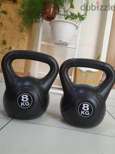 2 8kg kettlebells for sale