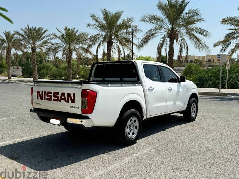 Nissan Navara 2017 white 6