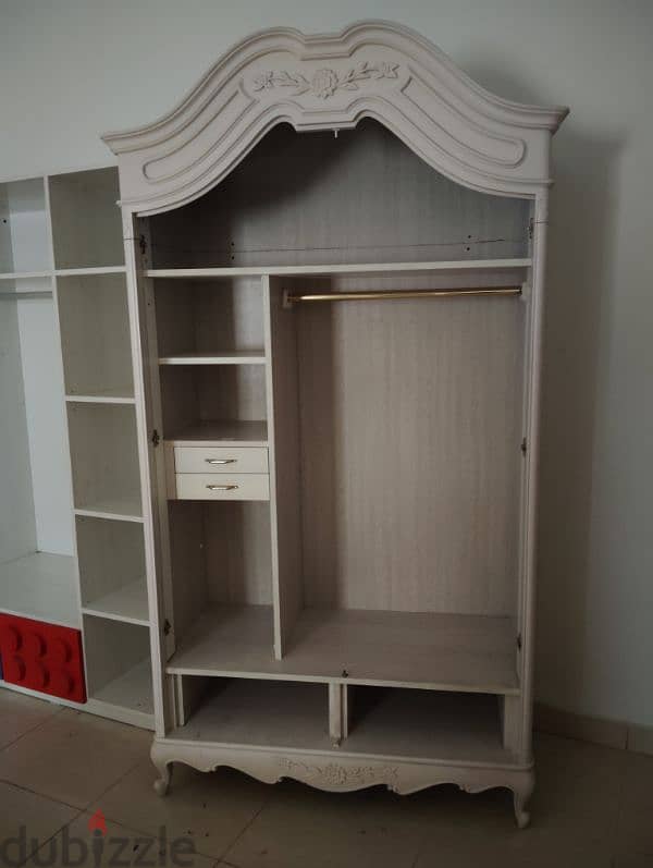 2 door cupboard for sale good condition 2