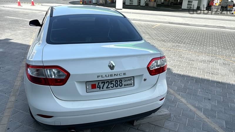 Renault Fluence 2014 1