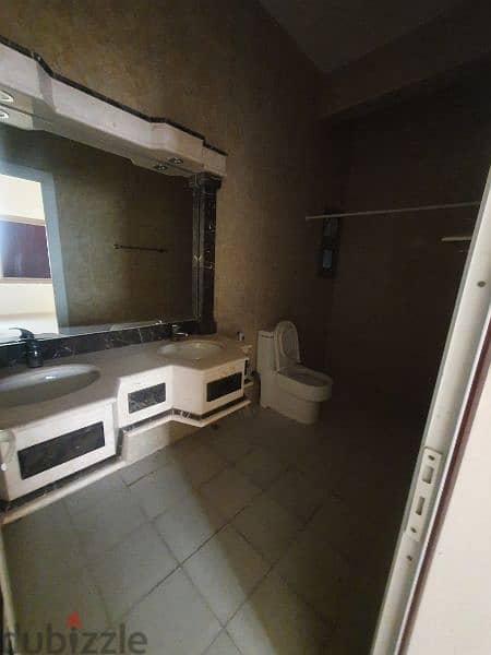 2Bedroom Semi Furnished Apartment for rent in Riffa (Buhair) 4