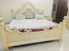 bedroom set for sale (king Size ) 0