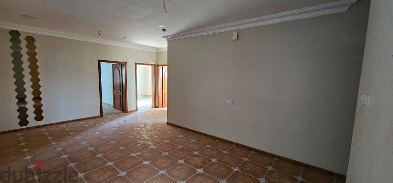 FLATS FOR RENT IN ARAD - 2 BEDROOM & 3 BEDROOM 8