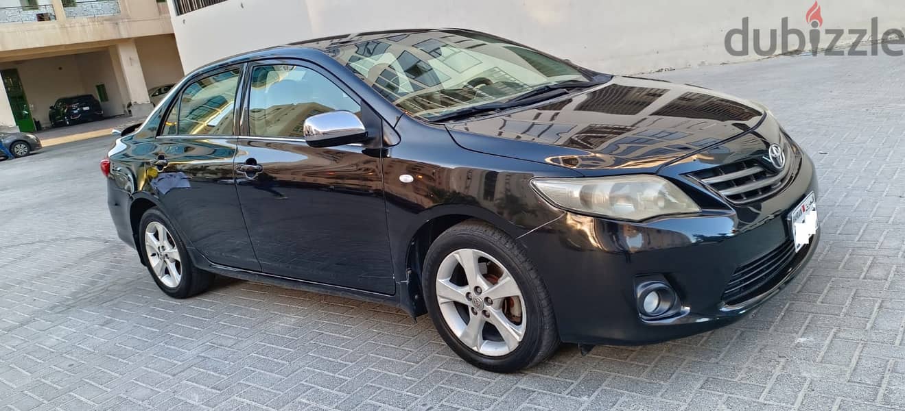 Toyota Corolla GLi 2011 7