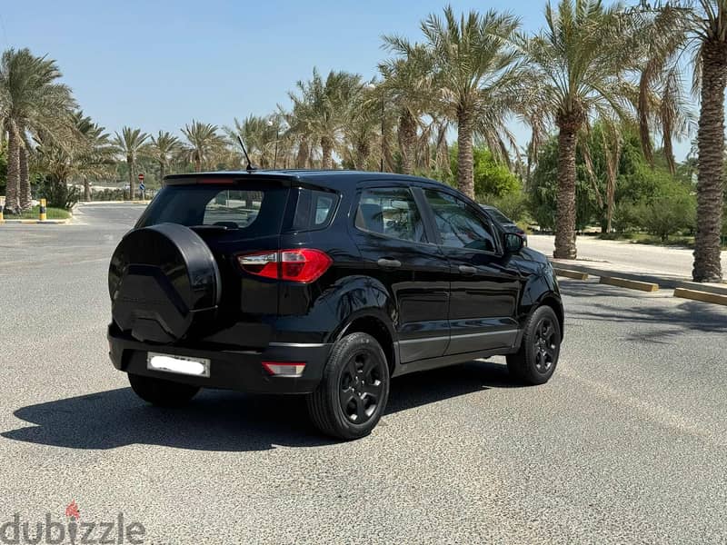 Ford EcoSport 2018 black 5