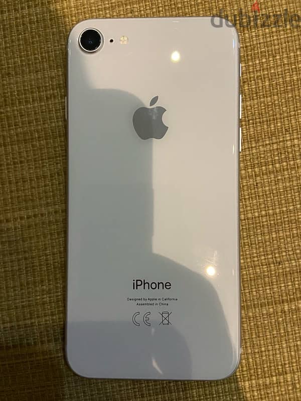 IPHONE 8 IN EXCELLENT CONDITION 64GB 3