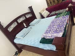 wood king size bed with mattress 0