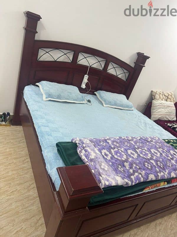 wood king size bed with mattress 1