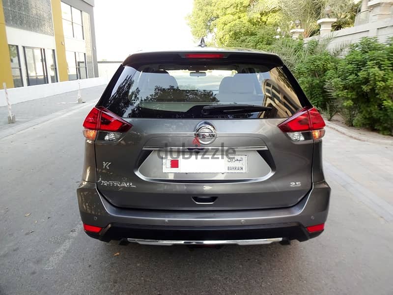 Nissan X Trail Grey 2.5 L 2019 Single User Well Maintained Urgent Sale 0