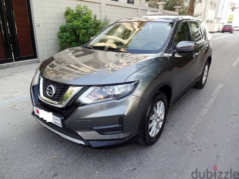 Nissan X Trail Grey 2.5 L 2019 Single User Well Maintained Urgent Sale 3