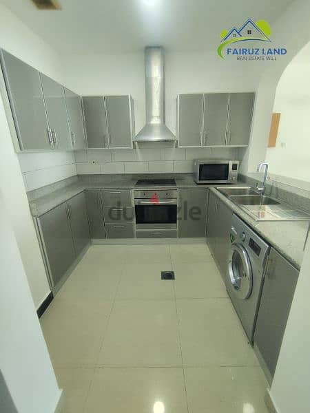 Fully Furnished flat 2 rooms with see view @ Amwaj 350 bd includes ewa 5