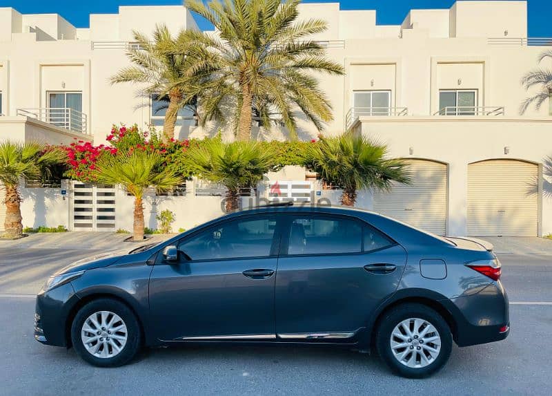 Toyota Corolla 2.0Xli Sunroof 2019 model  for sale. . . . 9