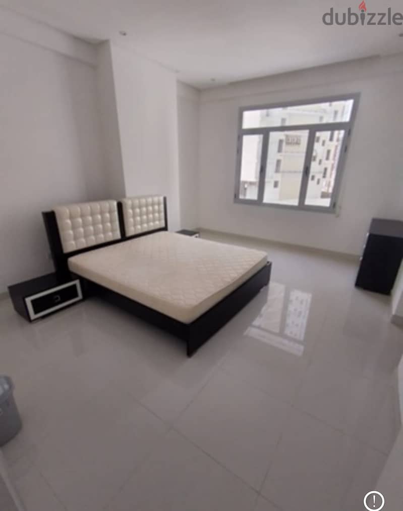 flat for sale in juffair 33000 only 2