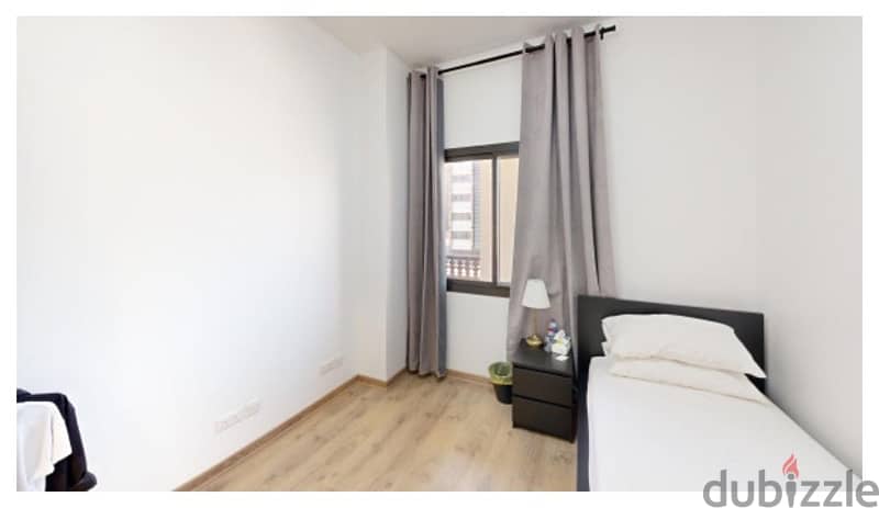 2 Bedroom flat on SALE -Meena 7 - Direct owner 10