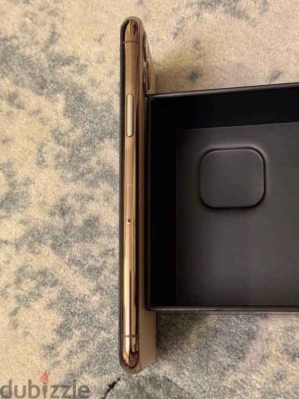 IPhone 11 Pro 512 GB Gold 6