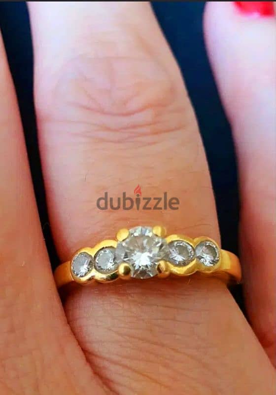 Stunning 18ct Gold Diamond Ring 0